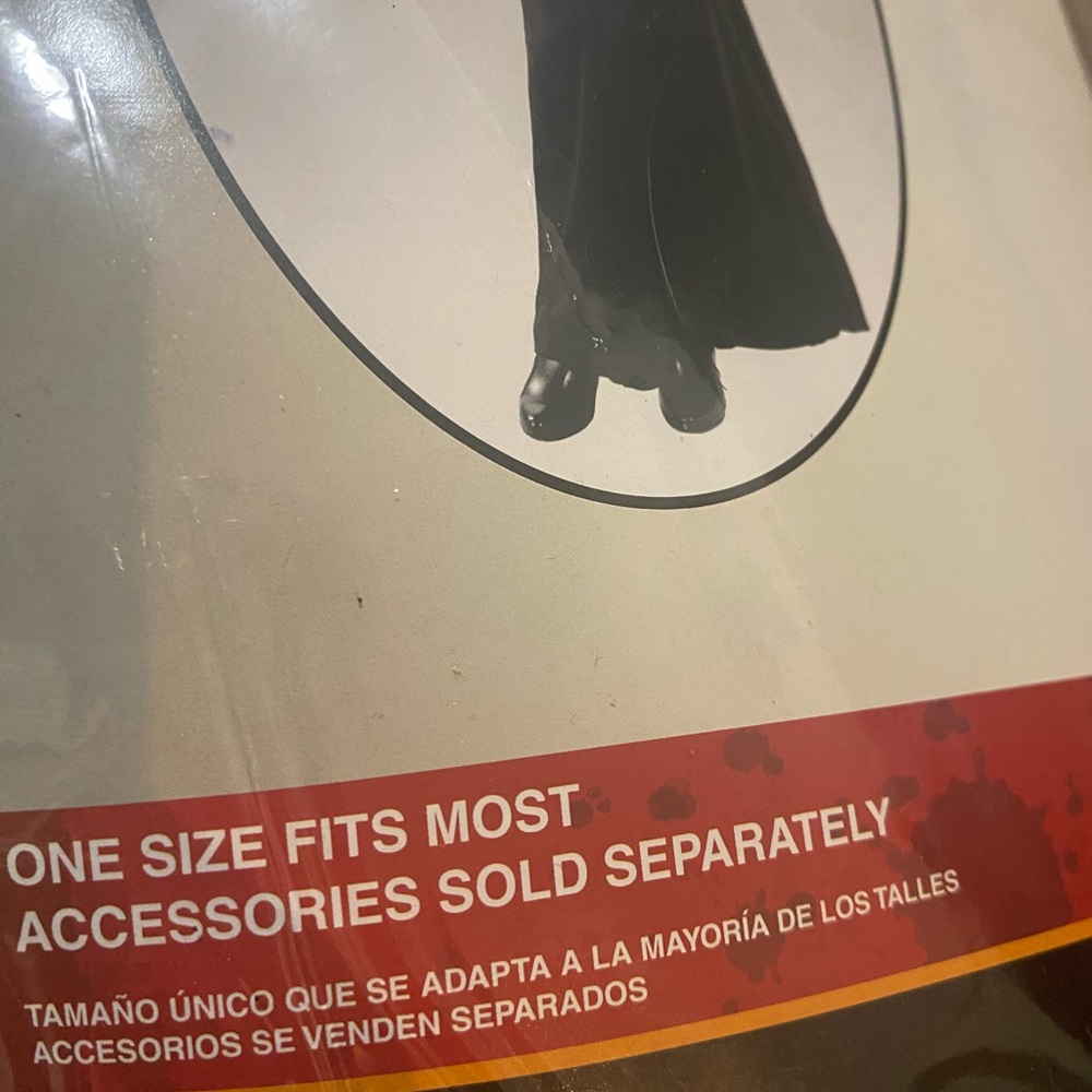 Black Horror Robe - Picture 5 of 5